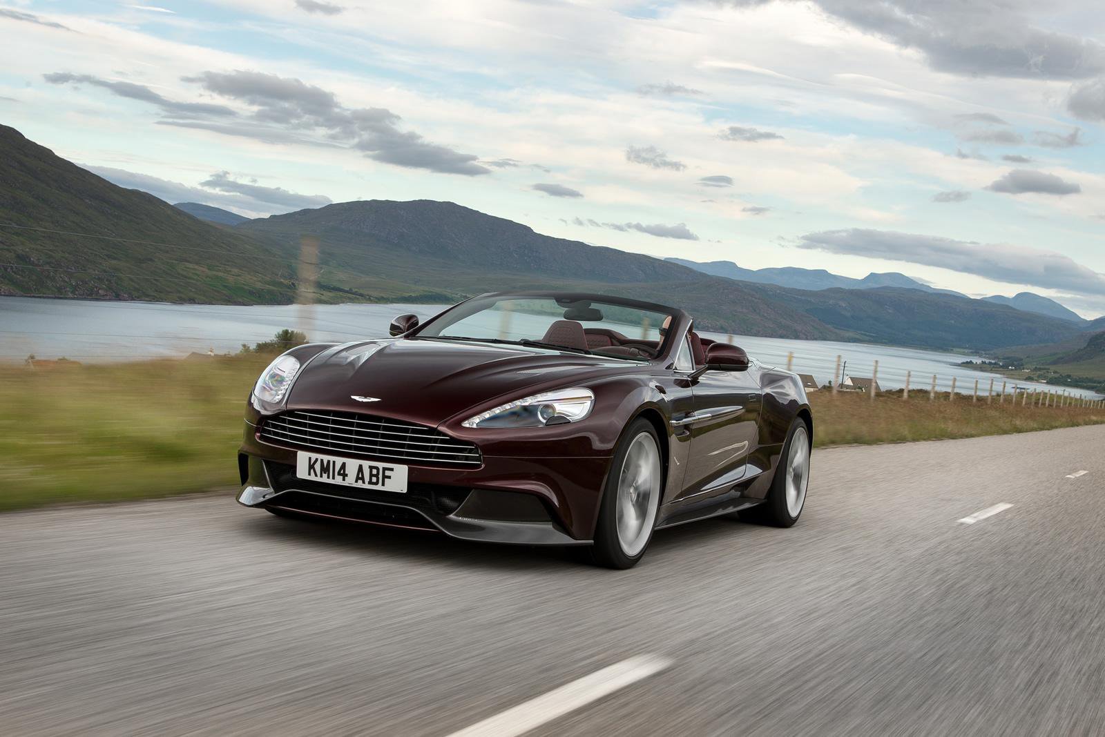 Aston Martin Vanquish 2013