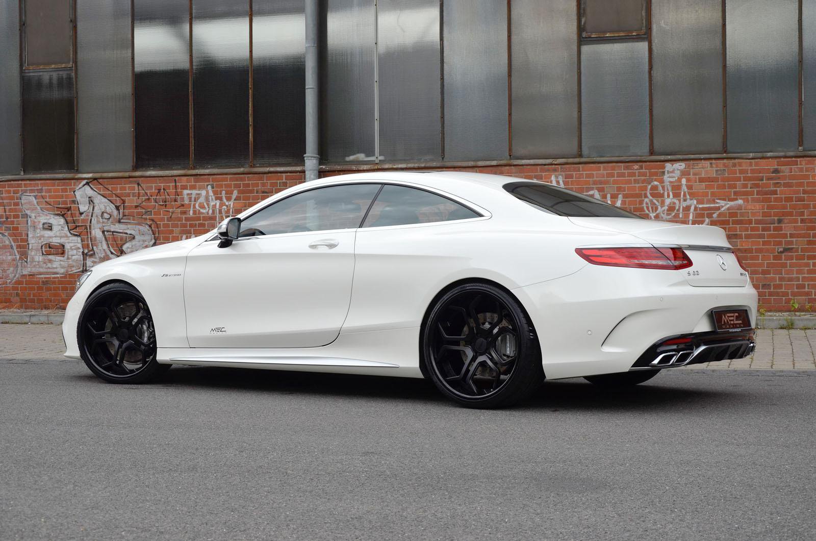 Mercedes Benz s63 AMG