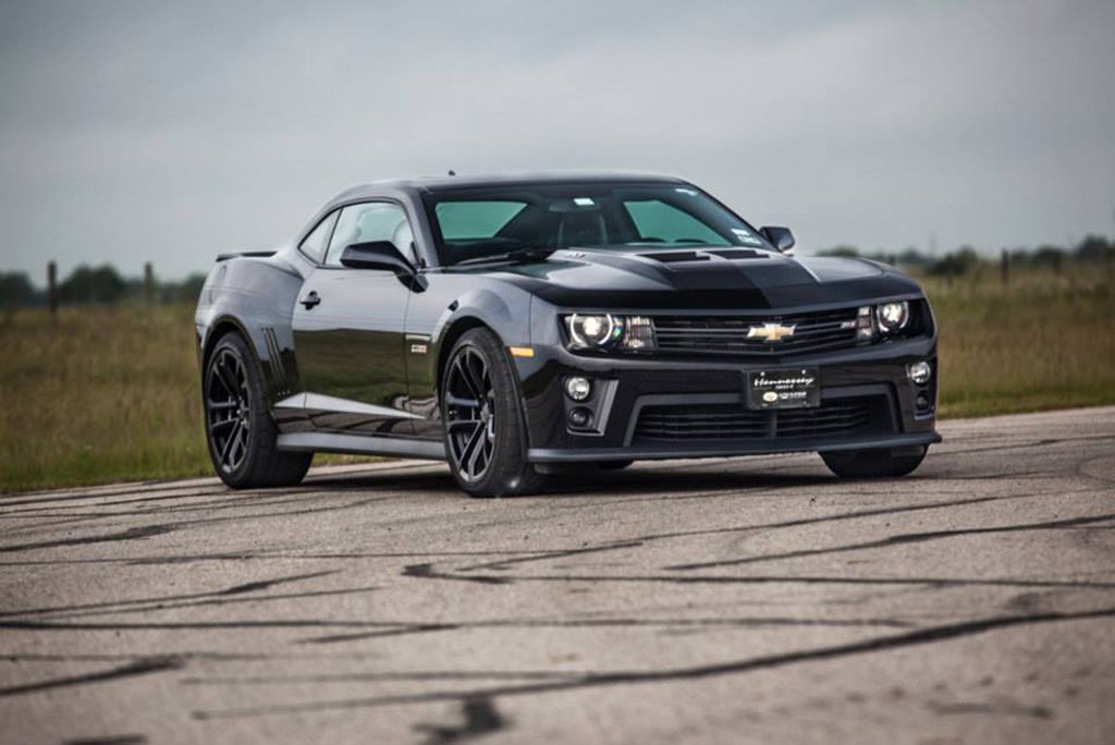 Chevrolet Camaro zl1 черный